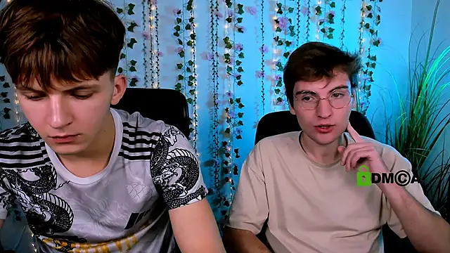 travis wolf  online show from 10-12-25, 07:24