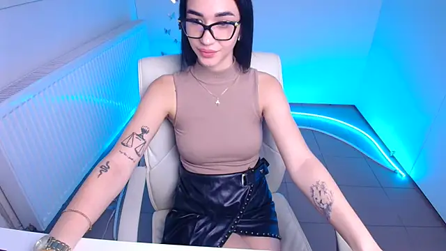 Bella Night4 online show from 10-10-25, 12:26