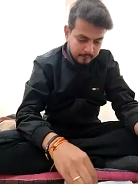 7incpink online show from 12-15-25, 03:55