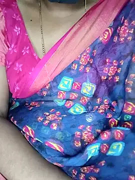 Snapshot of SindhuHappy chatting on 10-16-25, 03:46 SindhuHappy online show from 10-16-25, 03:46