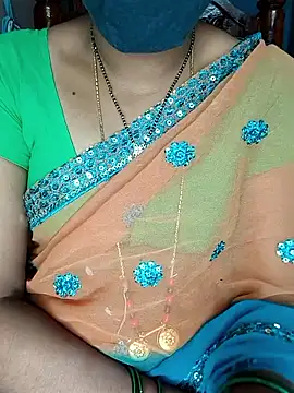 Snapshot of SindhuHappy chatting on 10-25-25, 03:07 SindhuHappy online show from 10-25-25, 03:07