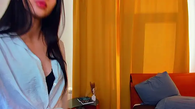 JoCauterucci online show from 11-16-25, 07:03