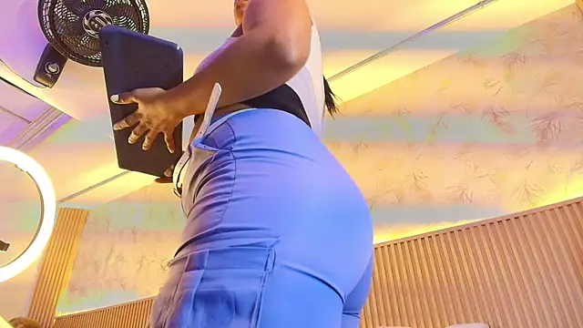 Liss-Reyes online show from 03-16-26, 12:42