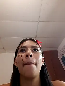 Snapshot of saralean604 chatting on 09-21-25, 09:05 saralean604 online show from 09-21-25, 09:05