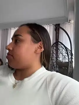 SelenaRojas online show from 09-25-25, 07:50