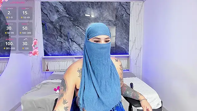 Nayla-Mouna online show from 10-16-25, 07:48