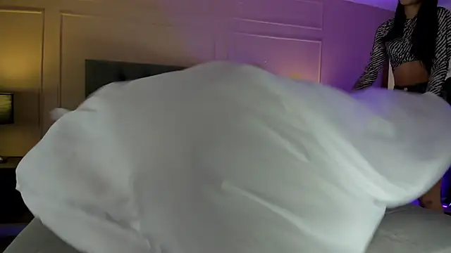 ALICESANDOVAL online show from 11-27-25, 11:23