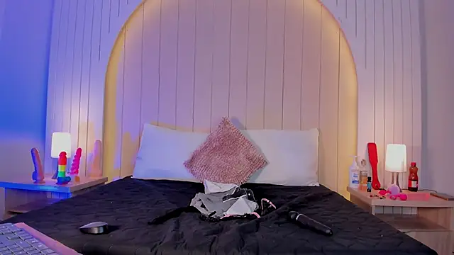 ALICESANDOVAL online show from 01-10-26, 07:37