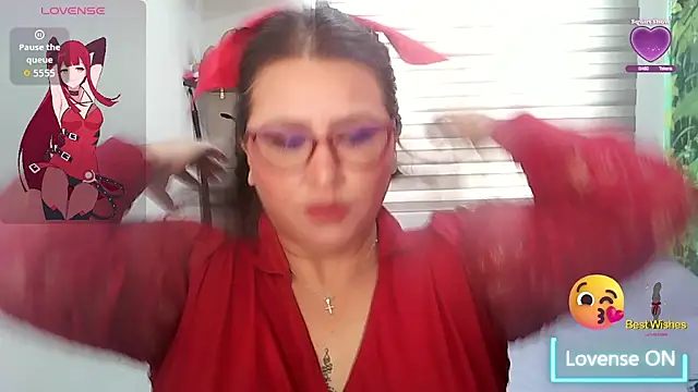 Vesper Vixen online show from 10-25-25, 01:29