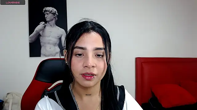 Snapshot of gracewoe chatting on 11-15-25, 04:10 gracewoe online show from 11-15-25, 04:10