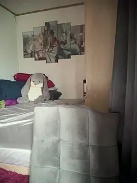 SarahBeii online show from 10-09-25, 03:59