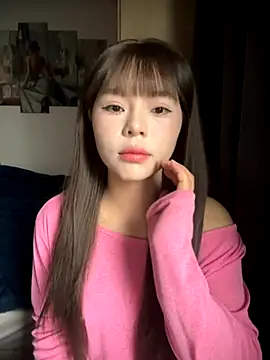 SarahBeii online show from 11-11-25, 02:55