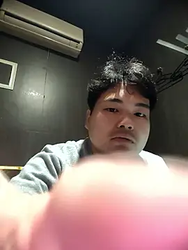 sho1101music online show from 11-17-25, 05:35