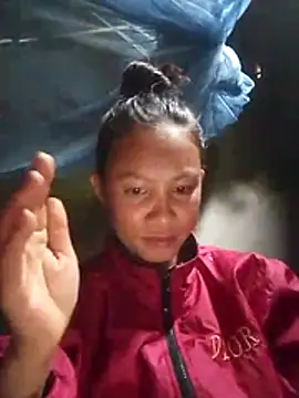 simi-lucy online show from 11-18-25, 05:01