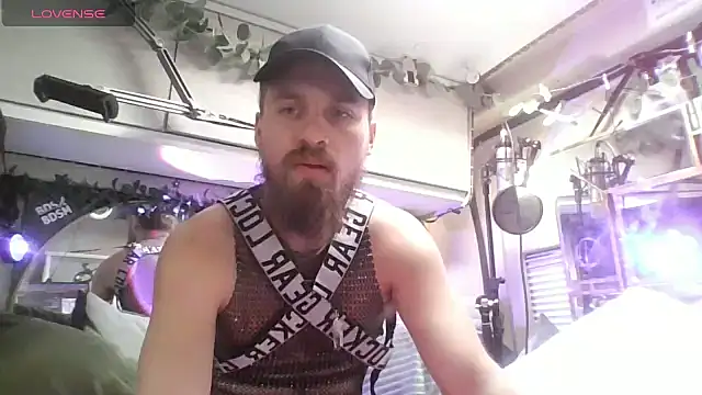 JuliCarl online show from 02-18-26, 10:22