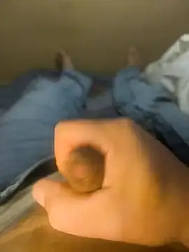 Normalludo0202 online show from 10-19-25, 03:45