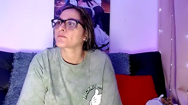 LAHILA COOPERR online show from 10-25-25, 12:23