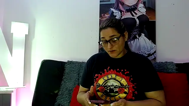 LAHILA COOPERR online show from 10-30-25, 12:06