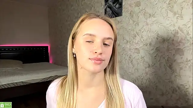 ElisabetLorney online show from 10-28-25, 07:34