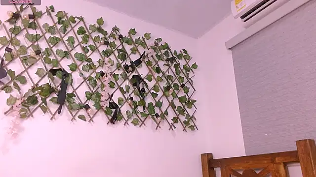 couples-hard-profond online show from 12-17-25, 01:28