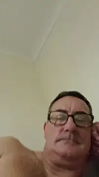 goldenman59 online show from 10-17-25, 11:29