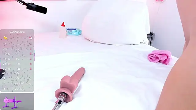 little ivonne online show from 11-05-25, 08:42