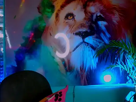 Snapshot of Cristal_Gem1 chatting on 09-22-25, 05:31 Cristal Gem1 online show from 09-22-25, 05:31