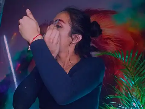 Snapshot of Cristal_Gem1 chatting on 10-08-25, 09:34 Cristal Gem1 online show from 10-08-25, 09:34