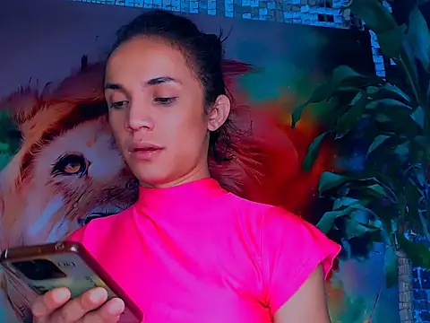 Snapshot of Cristal_Gem1 chatting on 11-15-25, 05:27 Cristal Gem1 online show from 11-15-25, 05:27