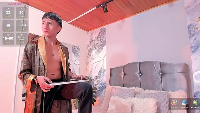 oliver mr  online show from 02-06-26, 08:23