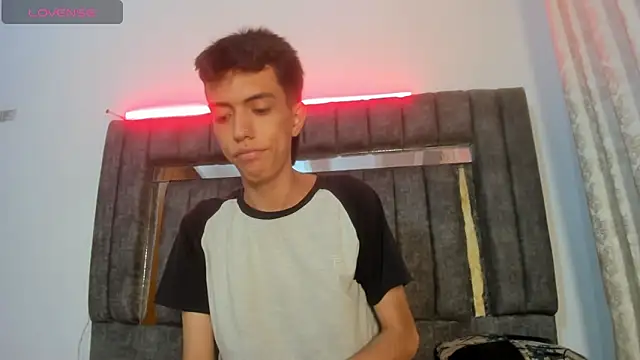 dylan 202520  online show from 11-19-25, 11:32