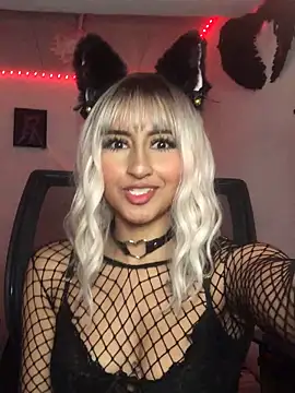 Samara SaenzV online show from 11-05-25, 04:34