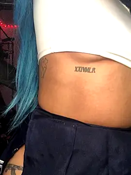 Samara SaenzV online show from 11-17-25, 05:46