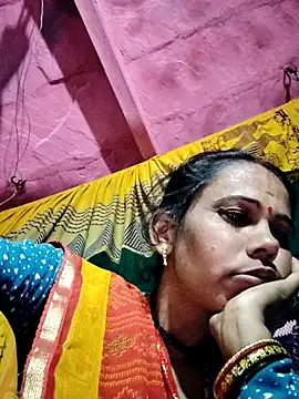 Pooja750 online show from 12-15-25, 11:42