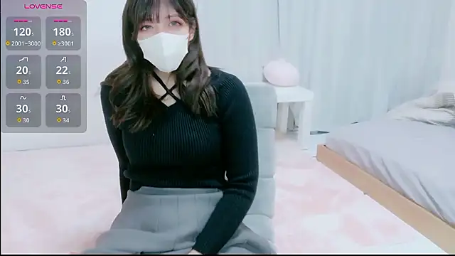 Snapshot of hinachuuu__D chatting on 11-20-25, 10:04 hinachuuu D online show from 11-20-25, 10:04