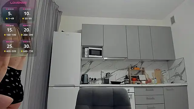 Miriamleroy  online show from 11-05-25, 09:15