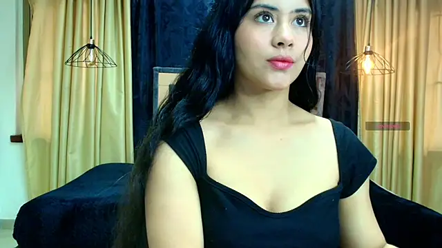 Honey Love   online show from 09-30-25, 01:38