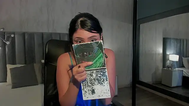 KymRoses online show from 10-16-25, 07:37