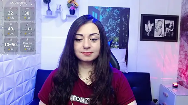 Eva Roussell online show from 10-16-25, 02:40