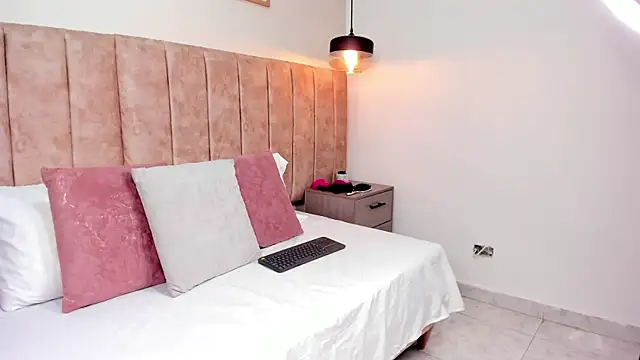 Karina Harris online show from 10-07-25, 12:35