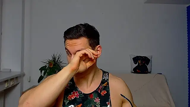 ZeinMiracles online show from 12-13-25, 08:47