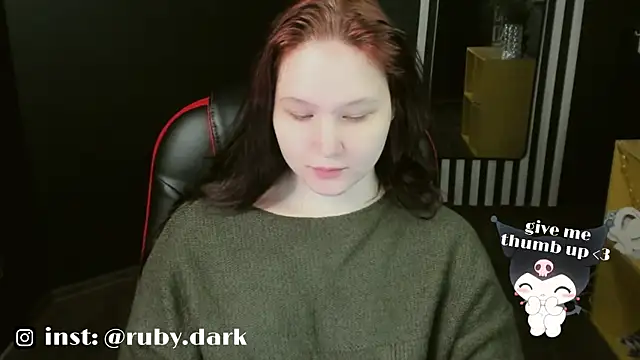 Snapshot of Ruby_Dark chatting on 10-02-25, 06:31 Ruby Dark online show from 10-02-25, 06:31