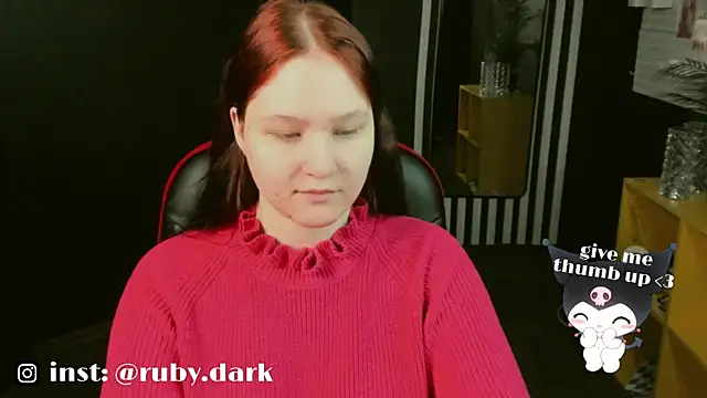 Snapshot of Ruby_Dark chatting on 10-04-25, 06:00 Ruby Dark online show from 10-04-25, 06:00