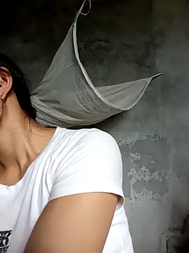 tcm-cute online show from 10-11-25, 05:39