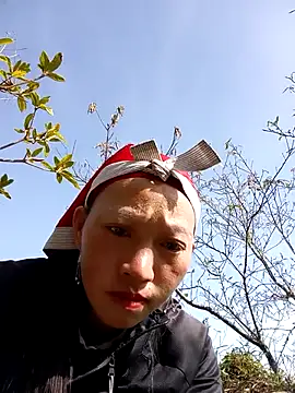 tcm-cute online show from 10-30-25, 01:51