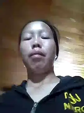 Snapshot of llm-bae chatting on 09-15-25, 09:15 llm-bae online show from 09-15-25, 09:15