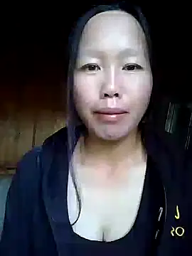 Snapshot of llm-bae chatting on 09-20-25, 12:22 llm-bae online show from 09-20-25, 12:22