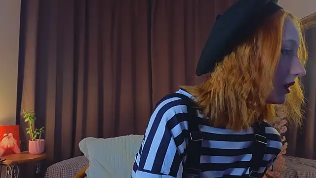 MaryroseRoeder online show from 11-08-25, 02:23