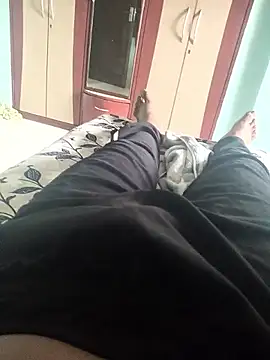 Snapshot of Leon_hot33 chatting on 03-26-26, 10:10 Leon hot33 online show from 03-26-26, 10:10