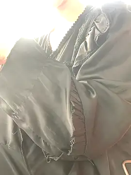 Tieuvi 18 online show from 10-29-25, 12:13